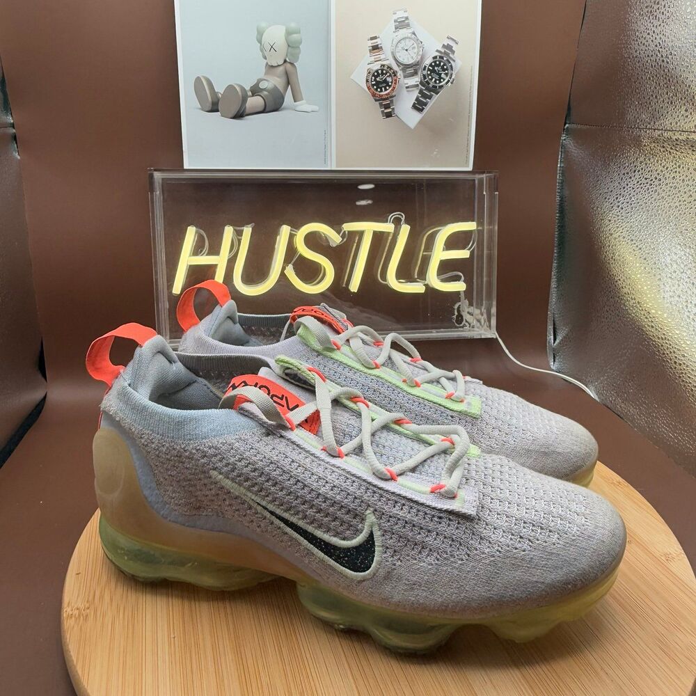 Nike Air VaporMax Light Bone/Lime Ice 2021 FlyKnit DC Women’s Sz 9